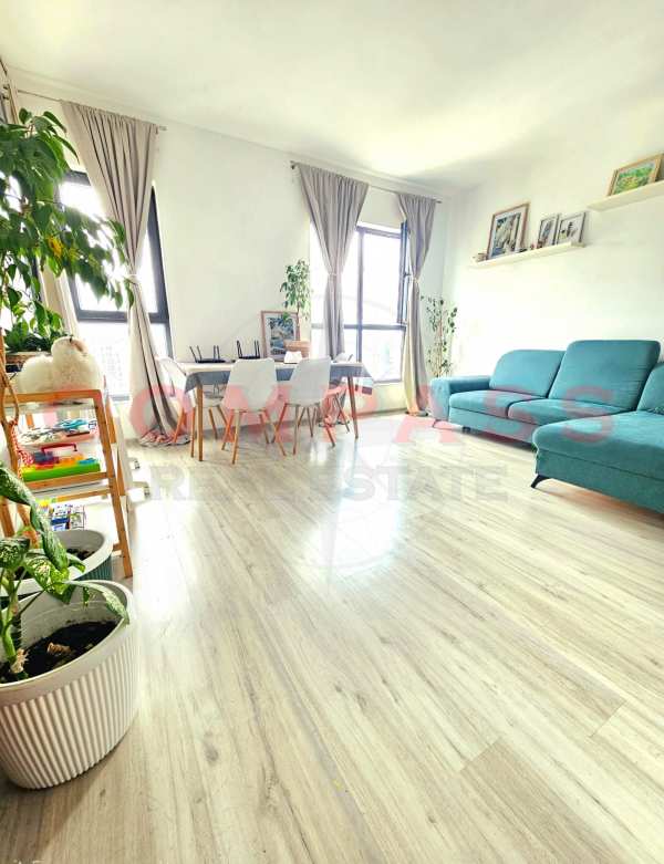 Продава 4-стаен, гр. варна, бриз