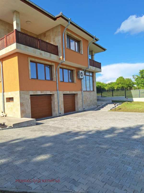 Продава къща, с. беляковец, област велико търново