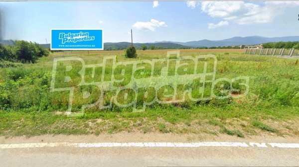 Продава парцел, гр. павел баня, област стара загора