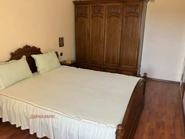 Продава 3-стаен, гр. разград, център