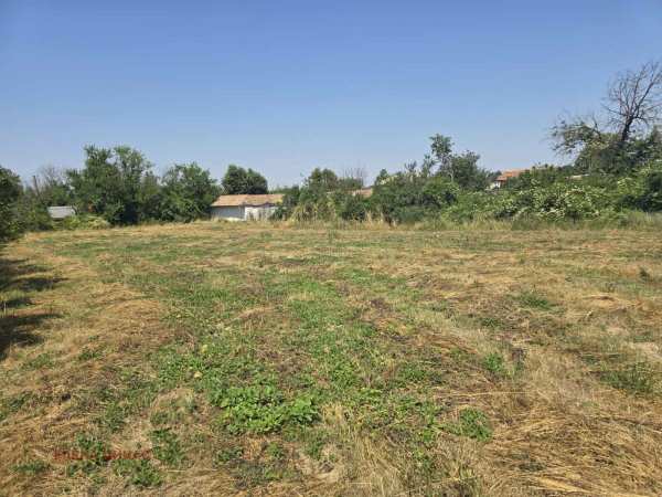 Продава парцел, с. ивански, област шумен