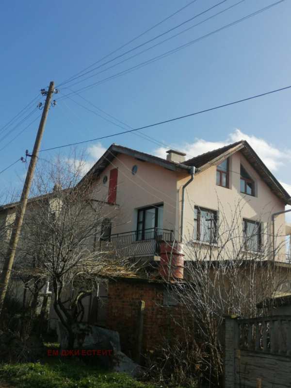 Продава къща, с. ливада, област бургас