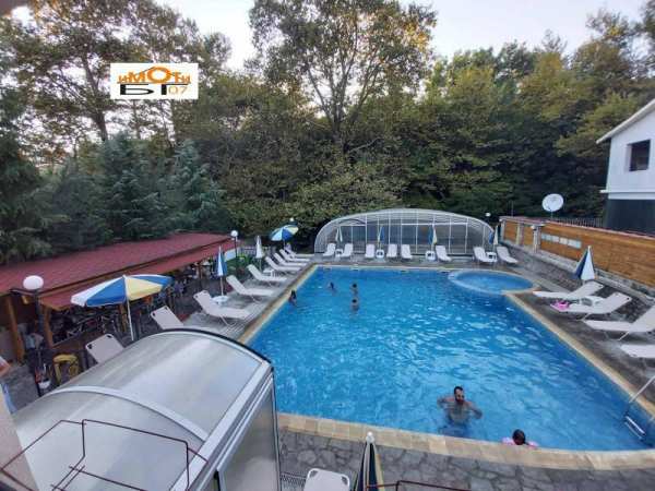 Продава  хотел гр. Сандански, област Благоевград
      1300 кв.м