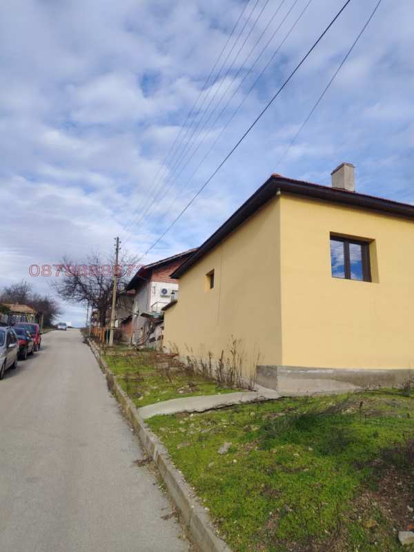 Продава къща, гр. долна митрополия, област плевен