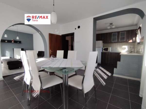 Продава къща, гр. тетевен, област ловеч