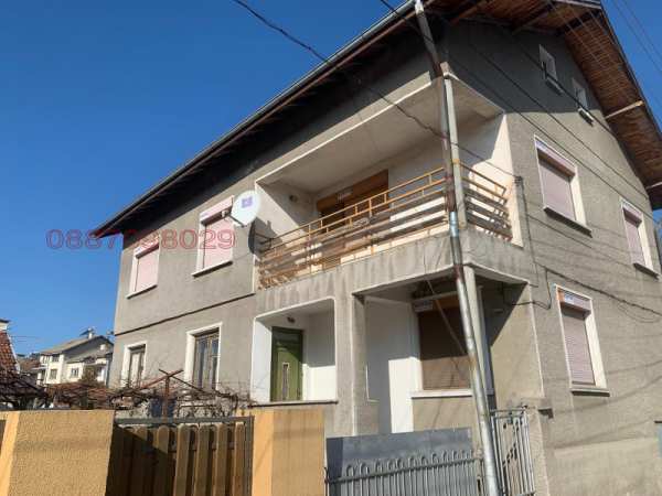 Продава къща, гр. костенец, област софия област