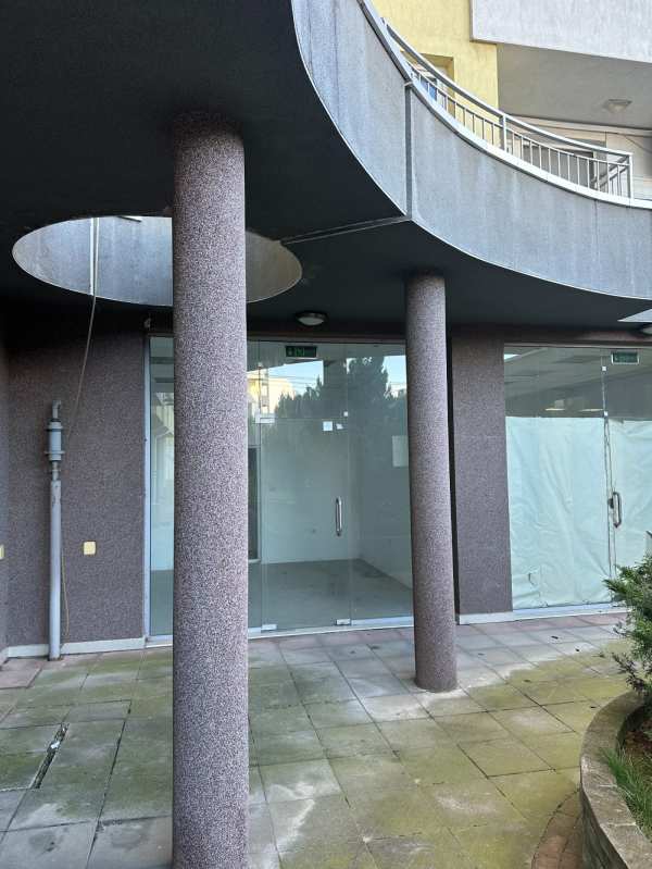 Продава офис, гр. пазарджик, център