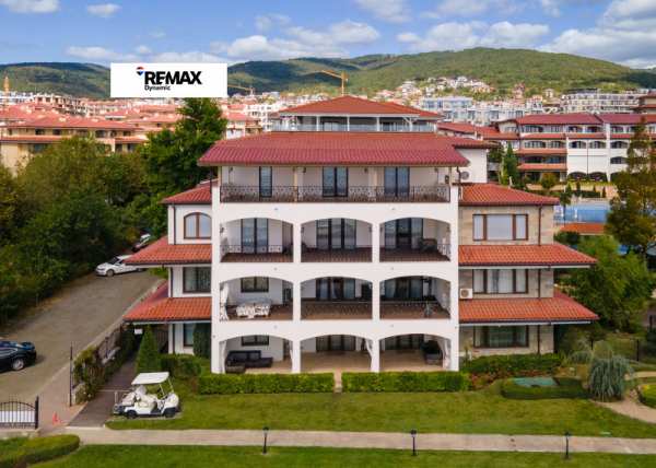 Продава  многостаен гр. Свети Влас, област Бургас
      670 кв.м