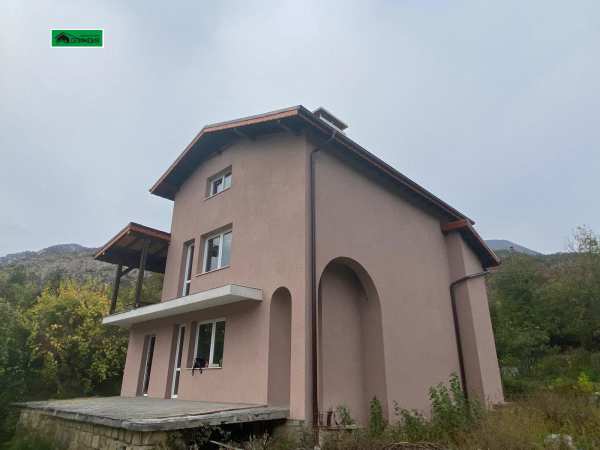 Продава къща, с. лютиброд, област враца