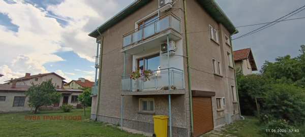 Продава къща, гр. божурище, област софия област