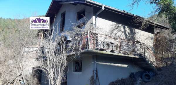 Продава къща, гр. своге, област софия област