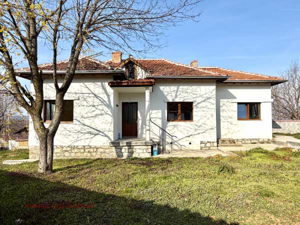 Продава къща, с. русаля, област велико търново