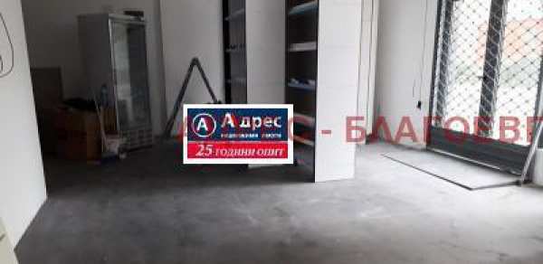 Продава магазин, гр. благоевград, идеален център