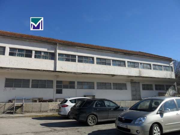 Продава пром. помещение, гр. мездра, област враца