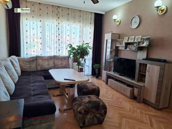 Продава 4-стаен, гр. стара загора, център