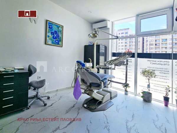 Продава офис, гр. пловдив, тракия