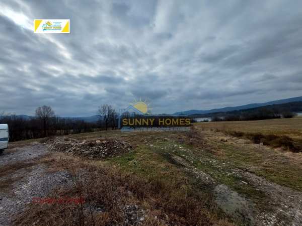 Продава парцел, с. яковци, област велико търново