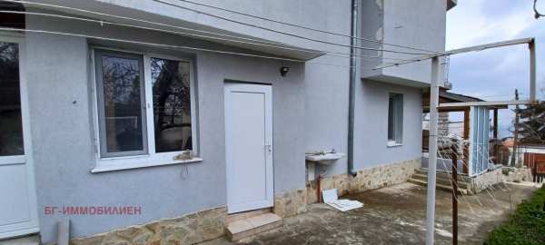 Продава къща, гр. балчик, област добрич