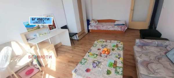 Продава  1-стаен град Враца, Дъбника
      42 кв.м