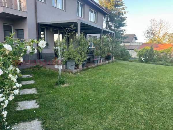 Продава къща, с. климентово, област варна
