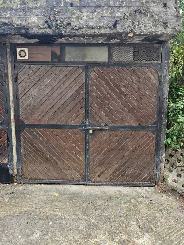 Продава гараж, паркомясто, гр. добрич, христо ботев