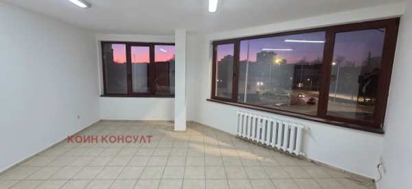 Продава офис, гр. перник, димова махала