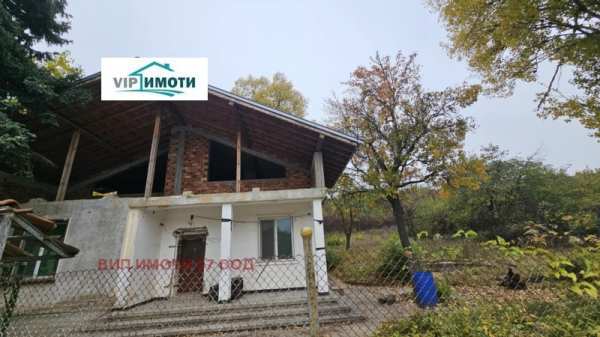 Продава къща, гр. ловеч, червен бряг