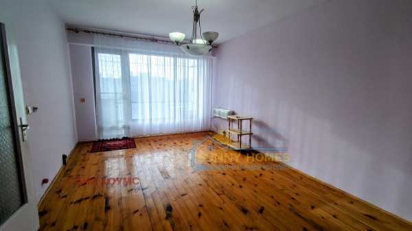 Продава 3-стаен, гр. горна оряховица, област велико търново