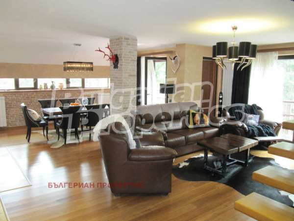 Продава 4-стаен, гр. велинград, област пазарджик