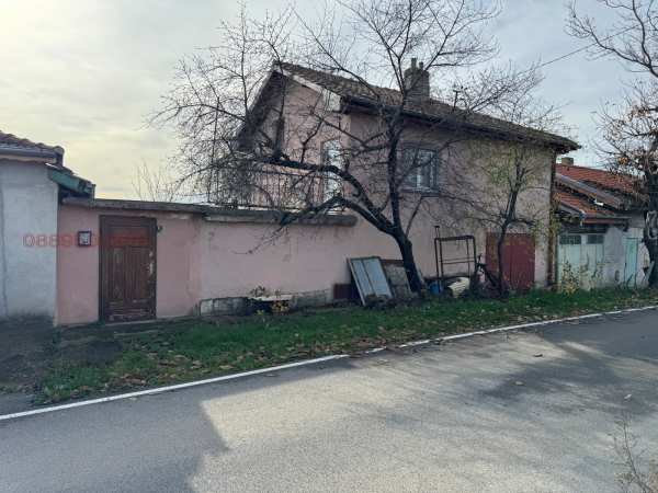 Продава къща, с. мараш, област шумен