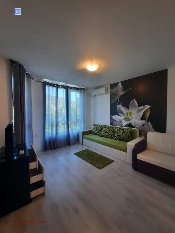 Продава 2-стаен, гр. балчик, област добрич