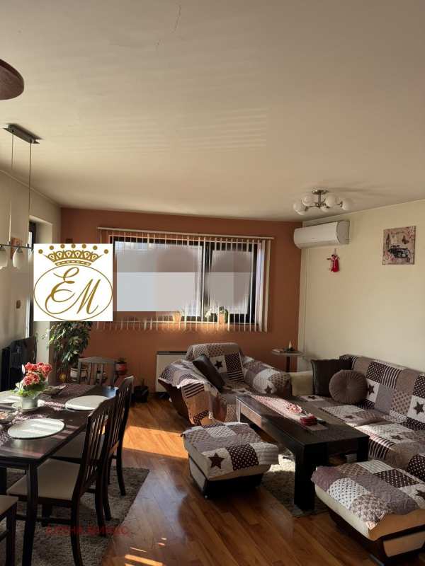 Продава мезонет, гр. шумен, център