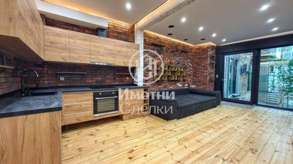 Продава 3-стаен, гр. софия, център