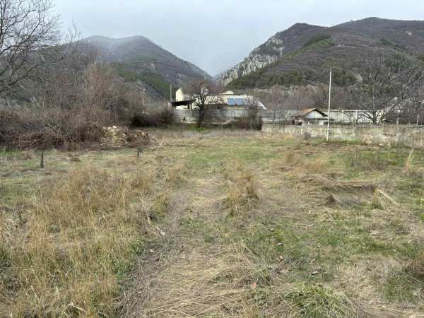 Продава парцел, гр. сопот, област пловдив