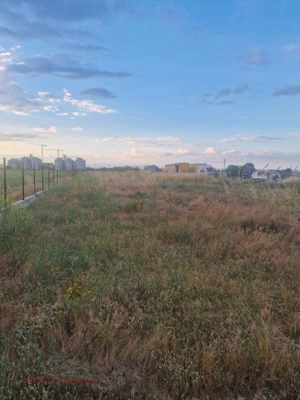 Продава парцел, с. труд, област пловдив