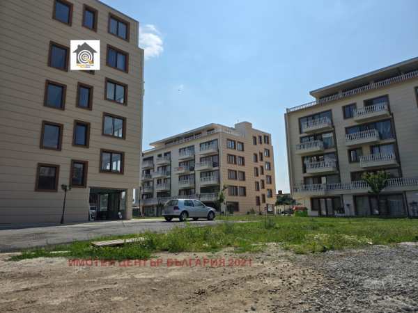 Продава 2-стаен, гр. елин пелин, област софия област