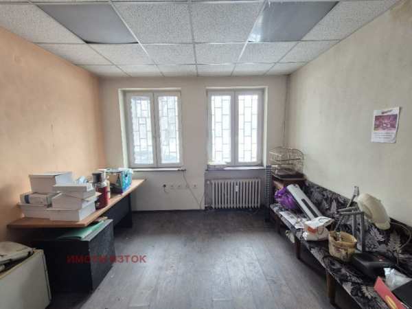 Продава офис, гр. перник, изток