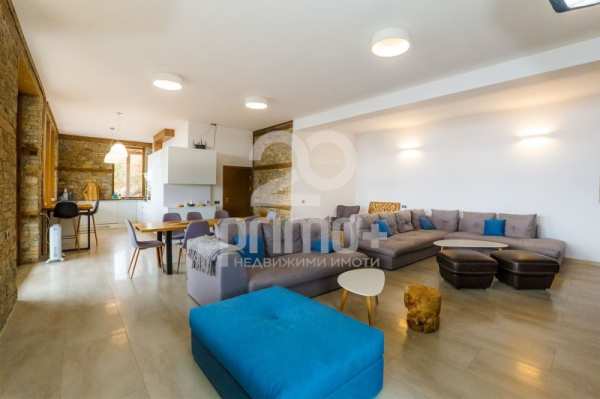 Продава хотел, с. лещен, област благоевград