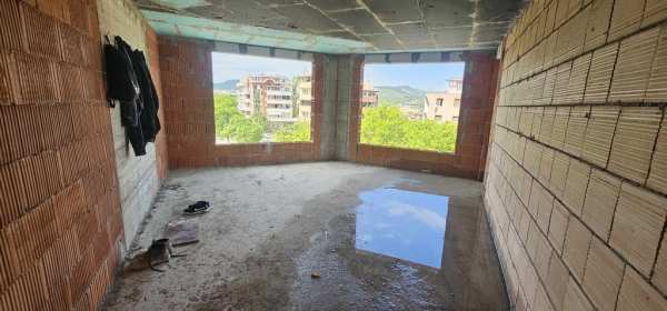Продава 2-стаен, гр. кърджали, възрожденци