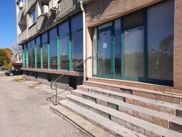 Продава магазин, гр. търговище, център