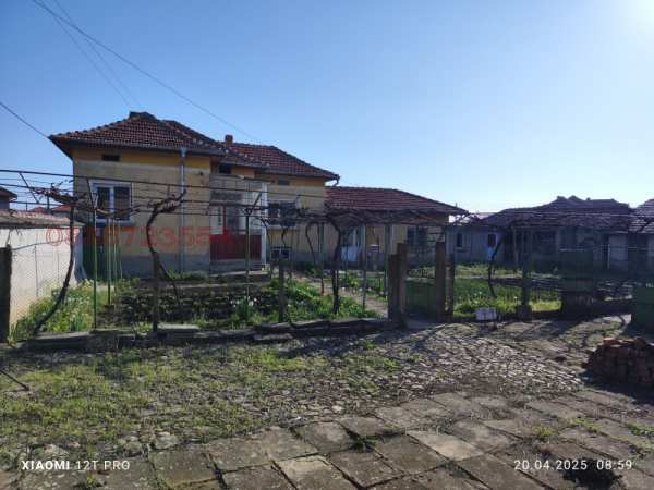 Продава къща, с. крушовица, област плевен
