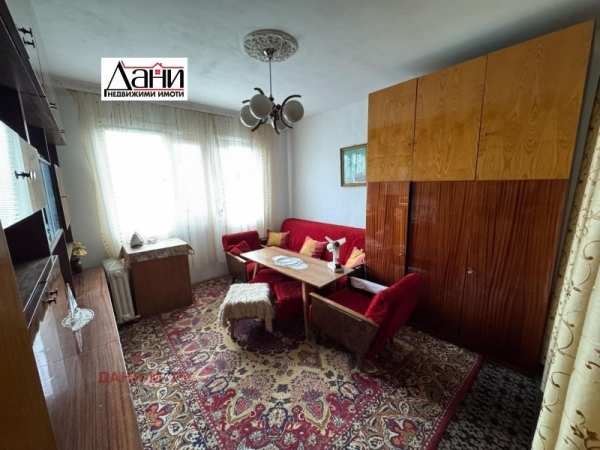 Продава 1-стаен, гр. шумен, еверест