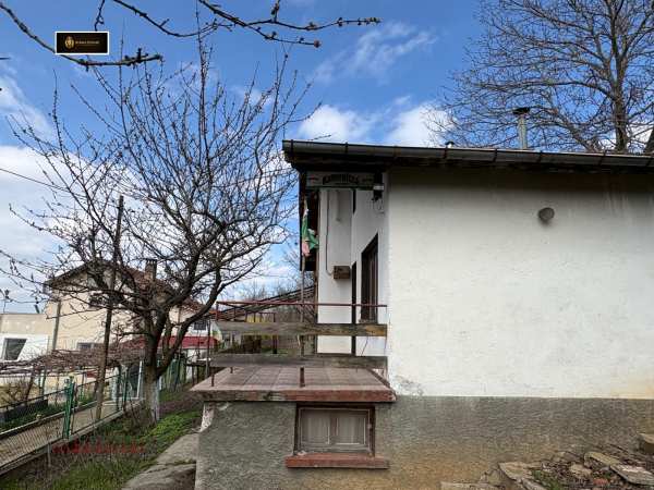 Продава вила, гр. враца, студентски град