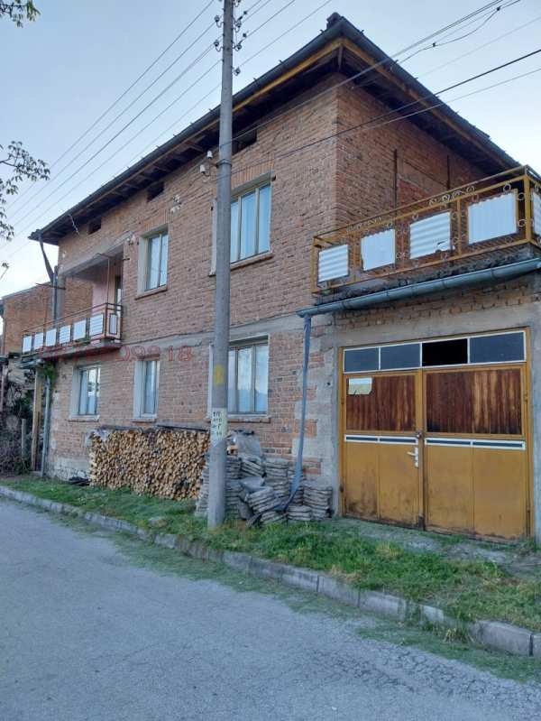 Продава къща, с. елешница, област благоевград