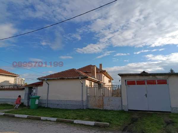 Продава къща, с. ясно поле, област пловдив