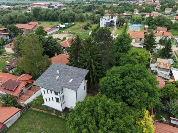 Продава къща, с. пролеша, област софия област
