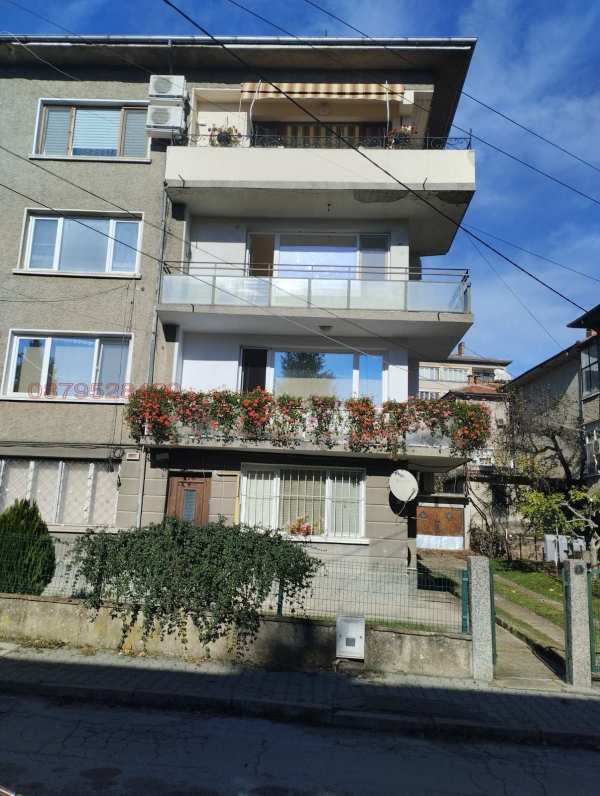 Продава многостаен, гр. велико търново, център