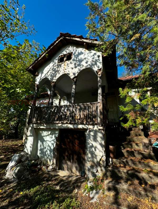 Продава къща, с. николово, област монтана