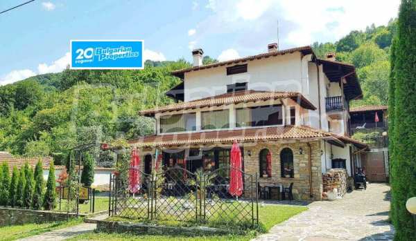 Продава хотел, с. чифлик, област ловеч