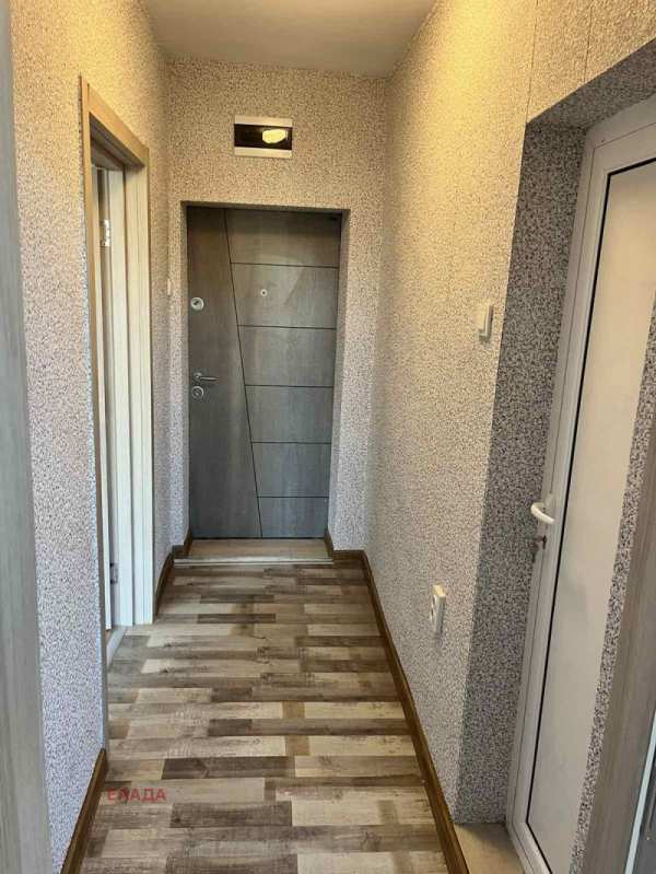 Продава 2-стаен, гр. враца, център